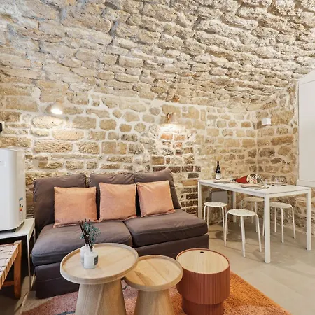 Lavie Maison Face Palais Royal Appartamento
